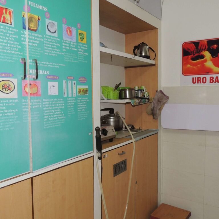 Dr shahs therapy room 2